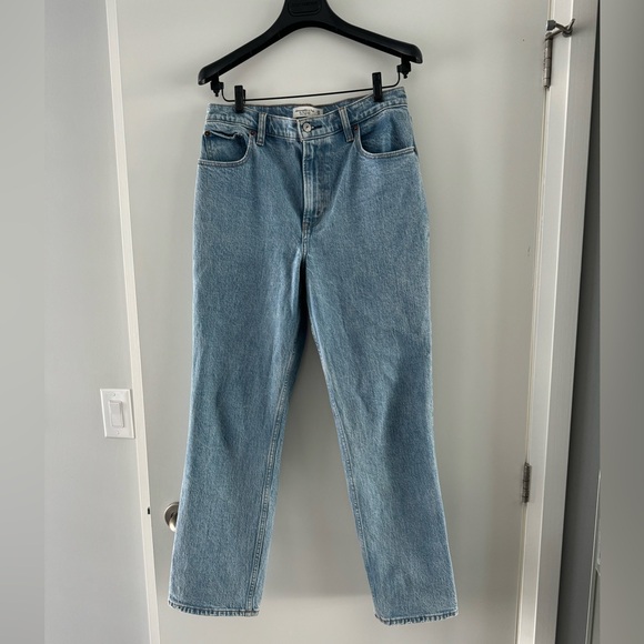 Abercrombie & Fitch Ultra High Rise 90s Straight Jean - Picture 2 of 5